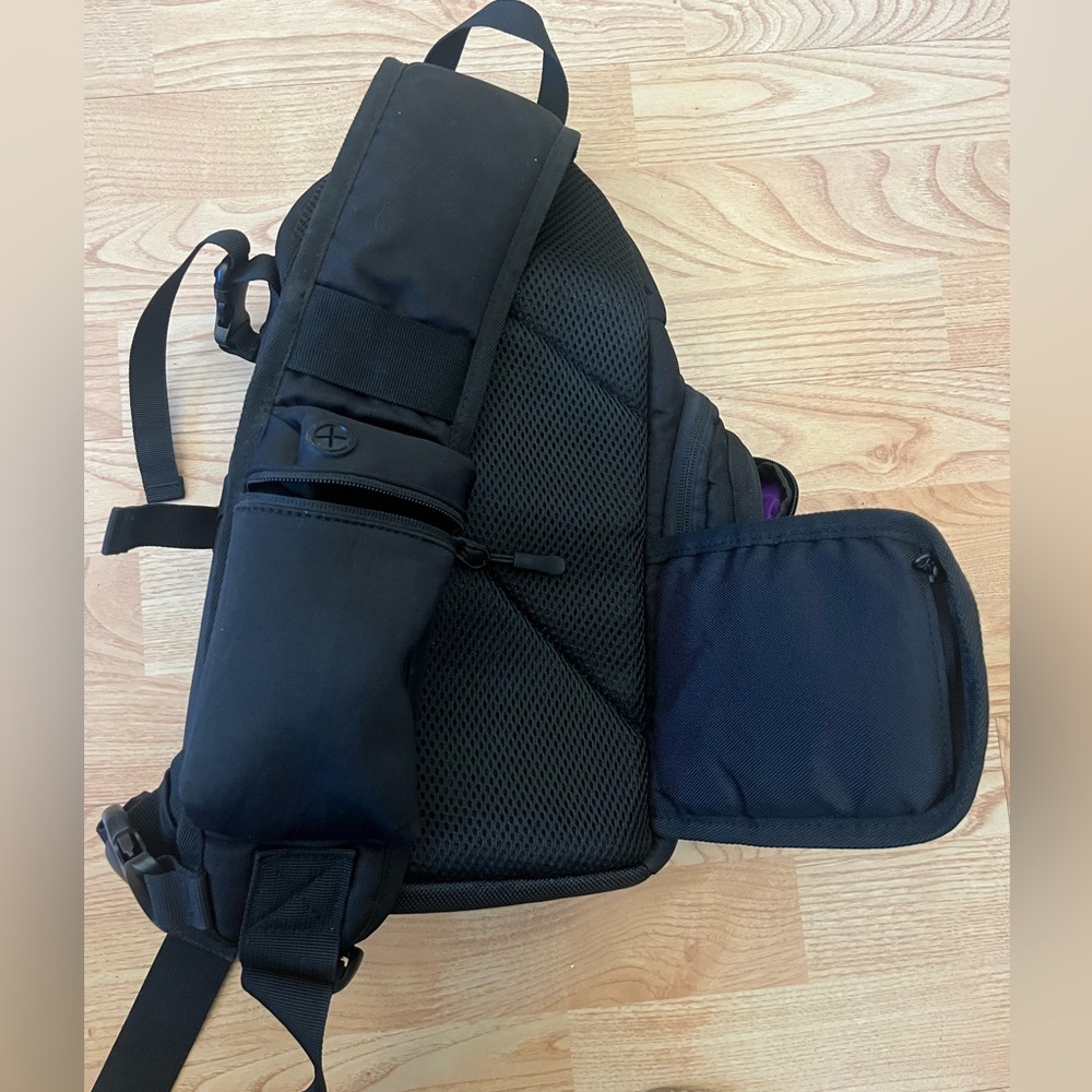 DSLR Camera Backpack - Picture 6 of 6